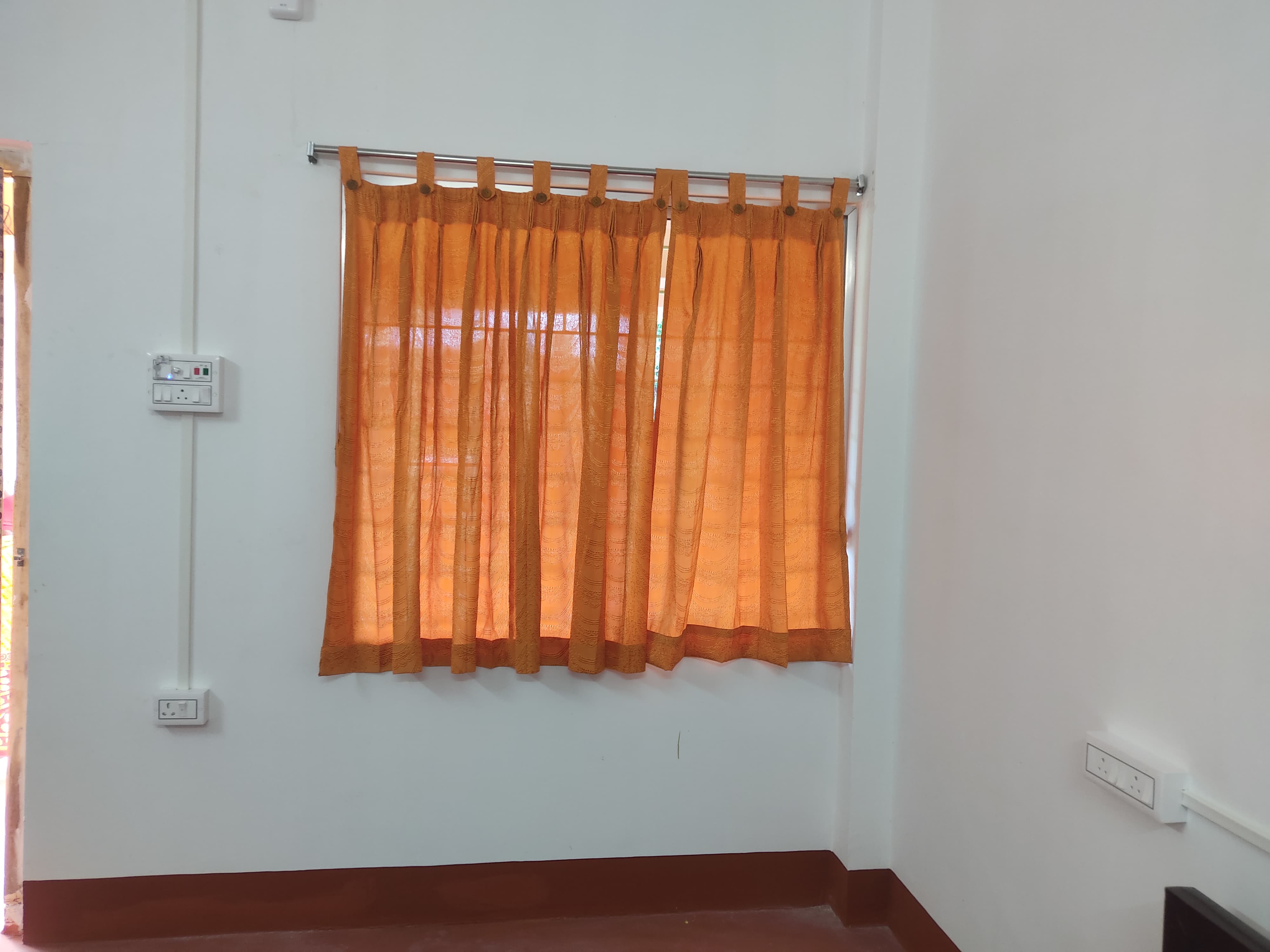 Deluxe (4 Bed) Non-AC